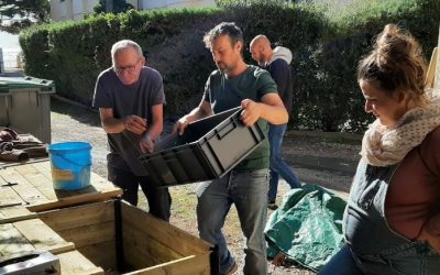 Des personnels de villages vacances se forment au compostage